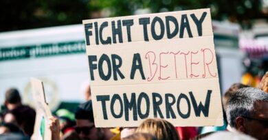 Navigating Global Political Shifts Today